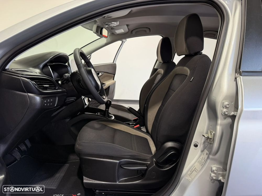 Fiat Tipo 1.3 M-Jet Lounge - 34
