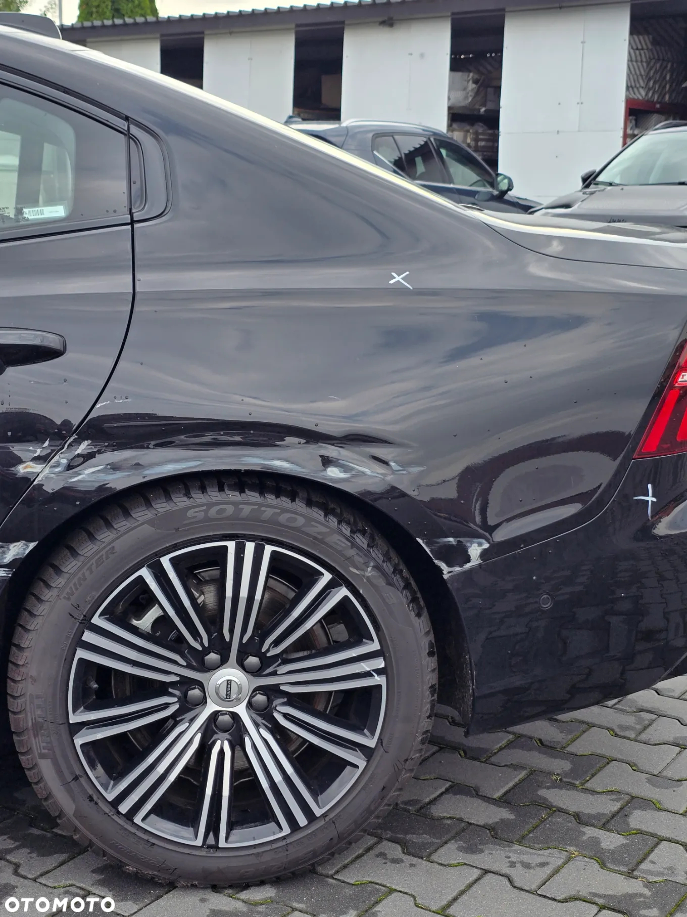 Volvo S60 B5 B AWD Ultimate Dark - 8