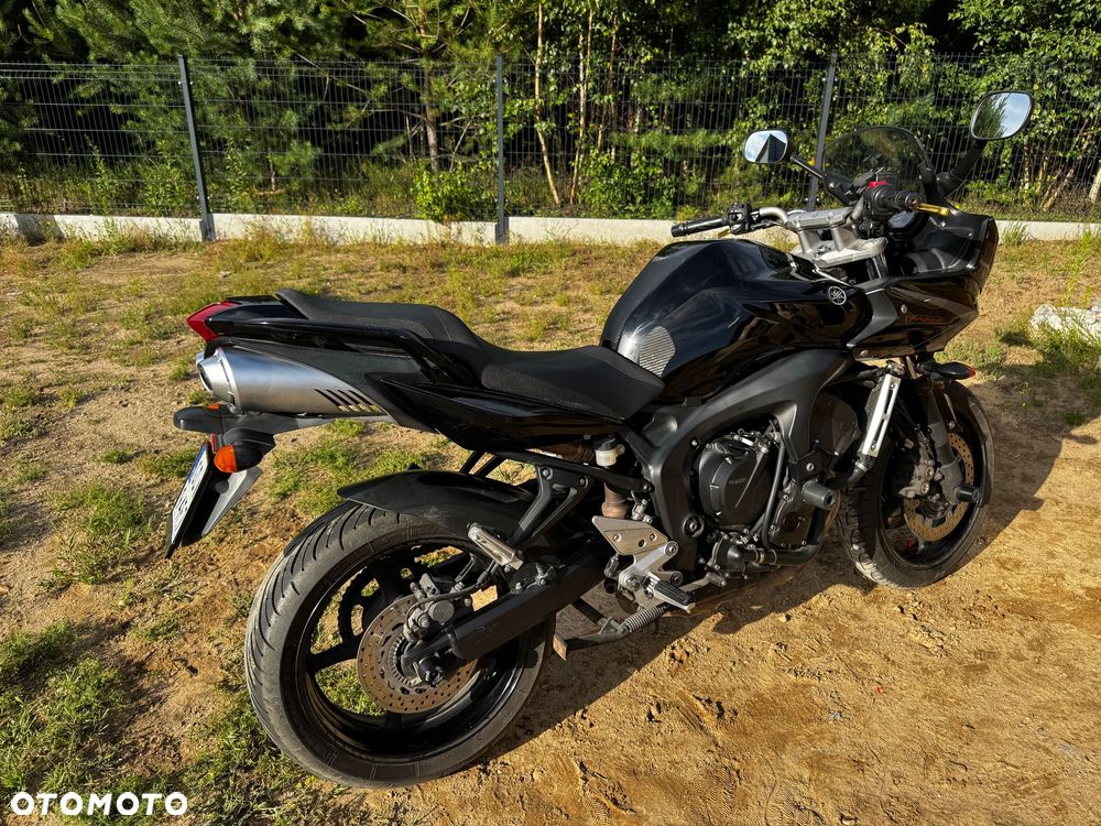 Yamaha FZ6 - 4