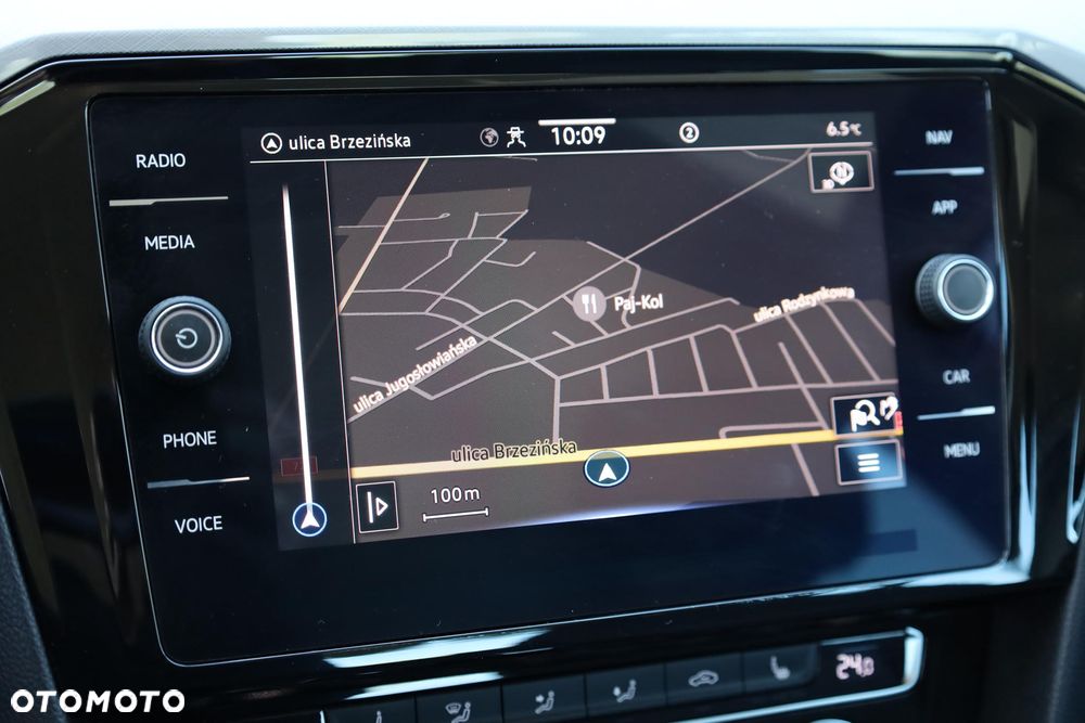 Volkswagen Passat 2.0 TDI EVO Business DSG - 24