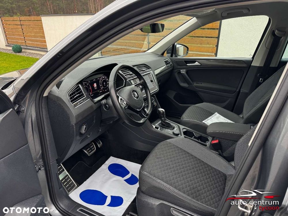 Volkswagen Tiguan - 17