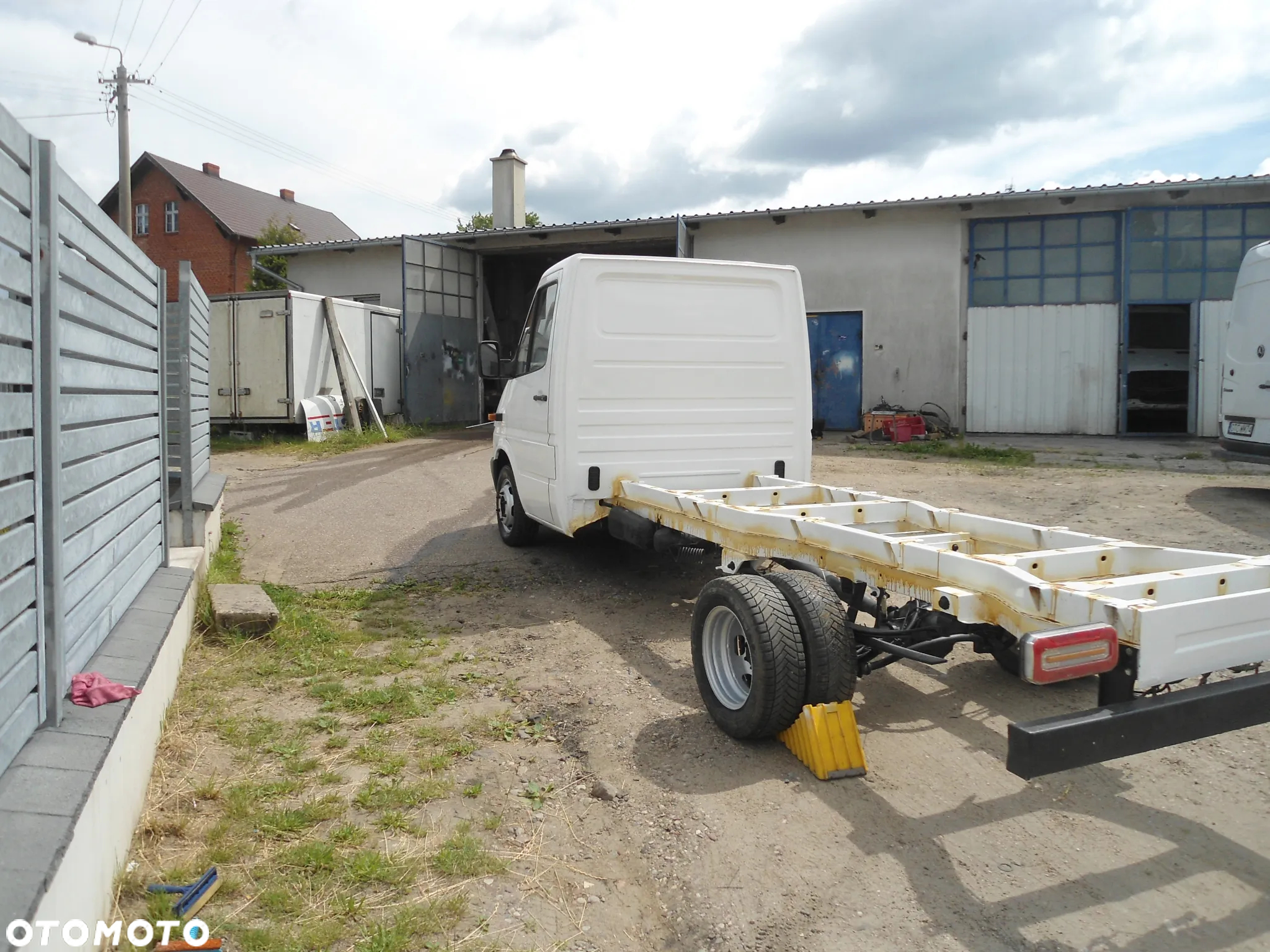 Mercedes-Benz Sprinter - 3