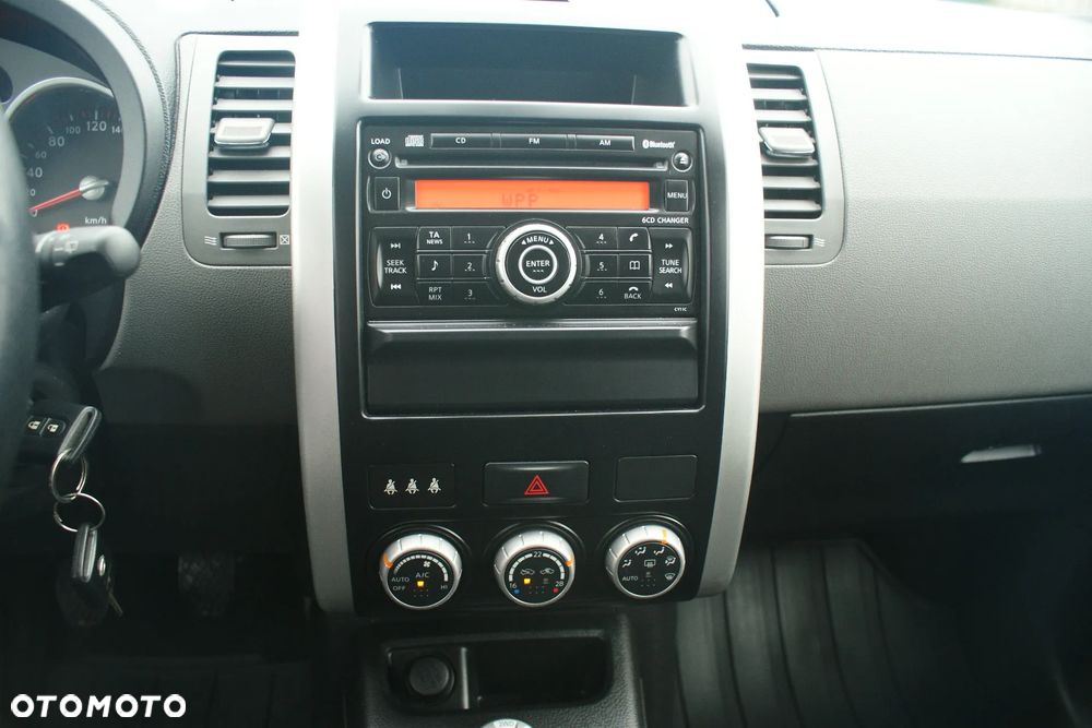 Nissan X-Trail 2.0 dCi 4x4 DPF SE - 10