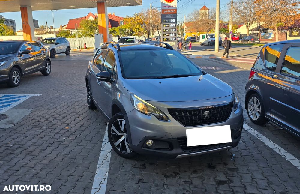 Peugeot 2008 1.2 PureTech Turbo GT-Line - 8