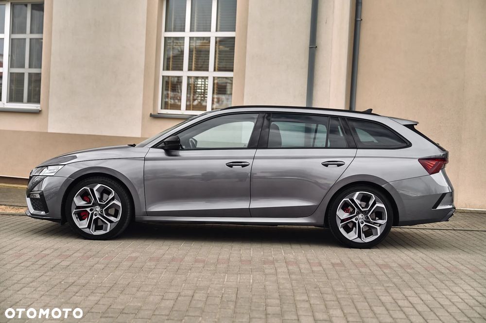 Skoda Octavia 2.0 TSI DSG RS - 13