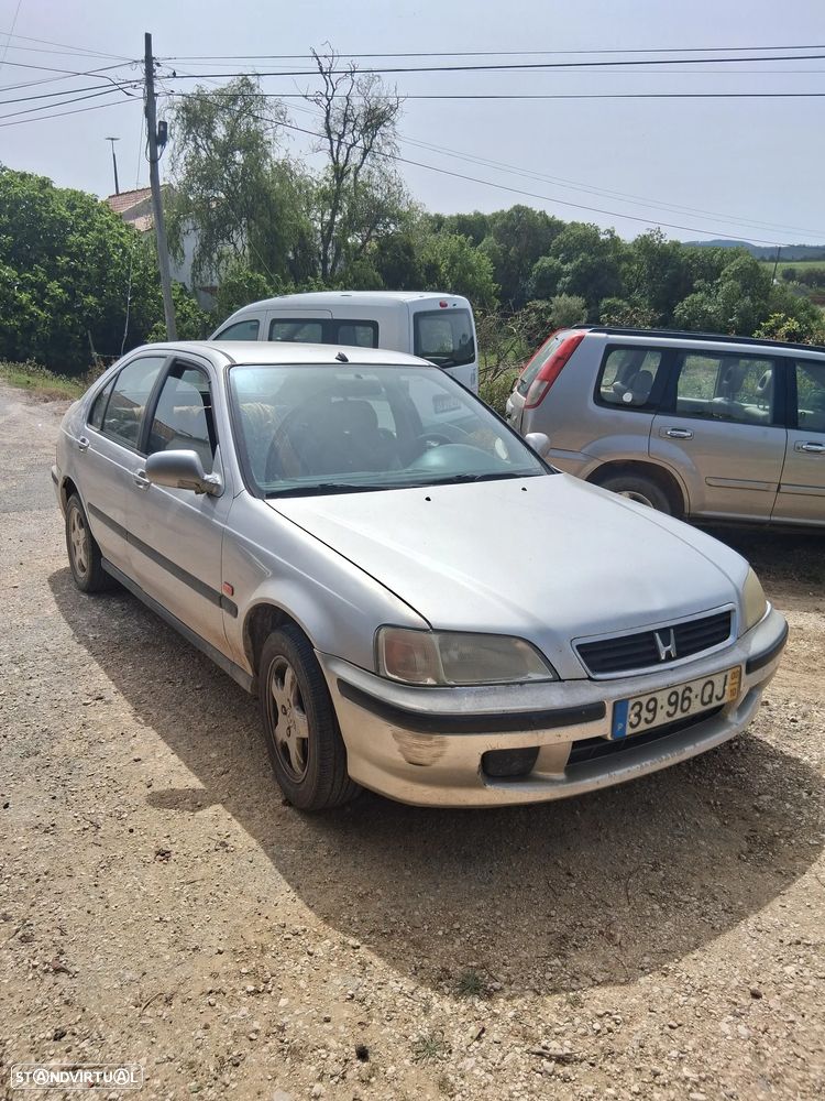 Honda Civic 1.4i S - 1