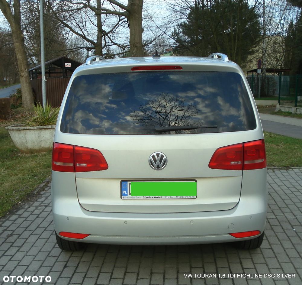 Volkswagen Touran 1.6 TDI DPF BlueMotion Technology DSG Highline - 33
