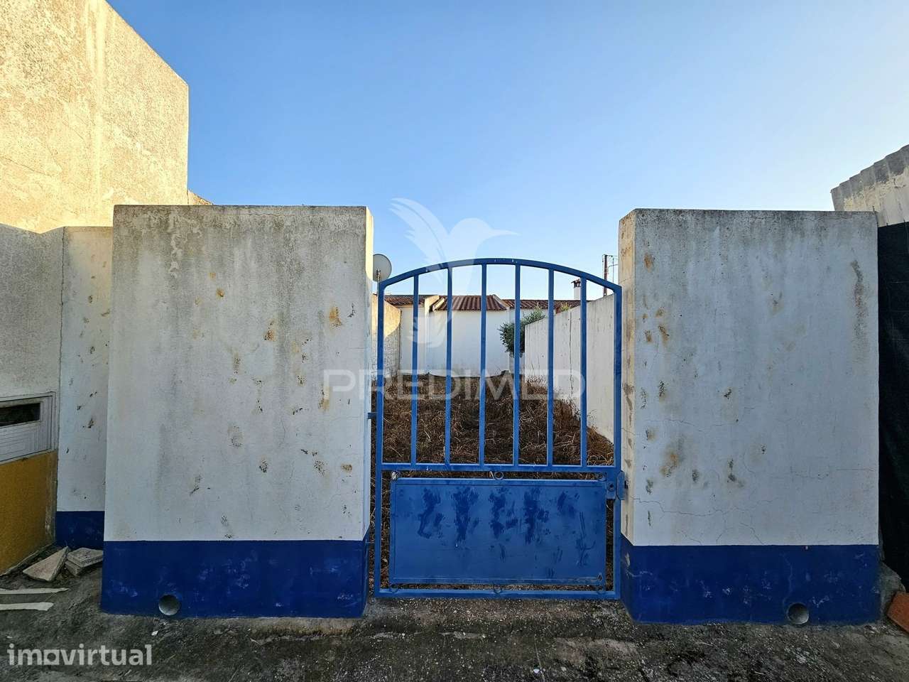 Terreno urbano com garagem. Excelente oportunidade de investimento. - Grande imagem: 4/13