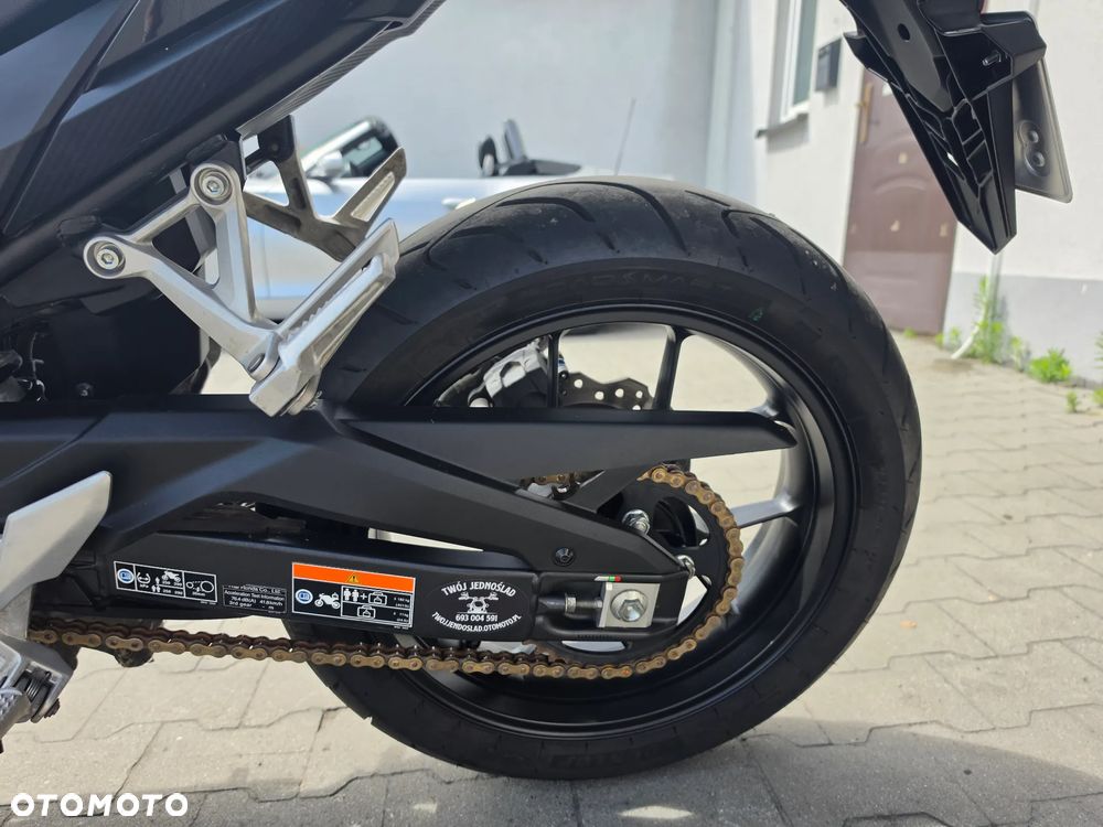 Honda CB - 15
