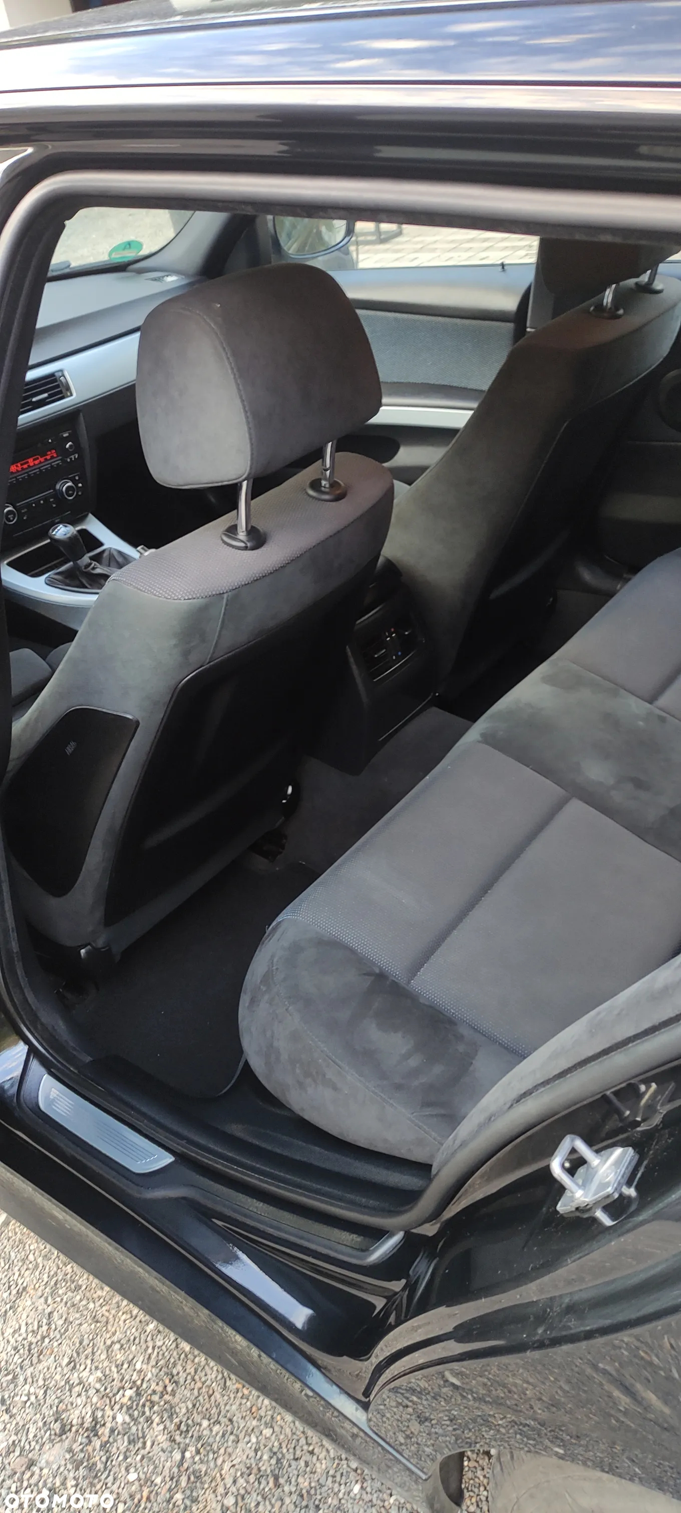BMW Seria 3 318i Touring Edition Sport - 17