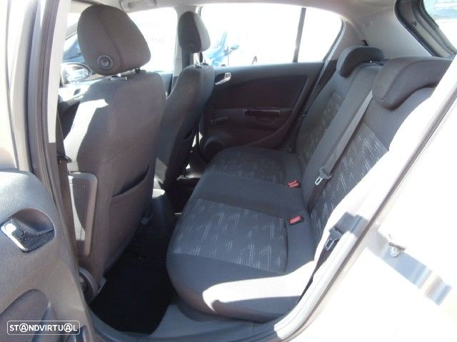 Opel Corsa 1.3 CDTi Enjoy ecoFLEX - 24