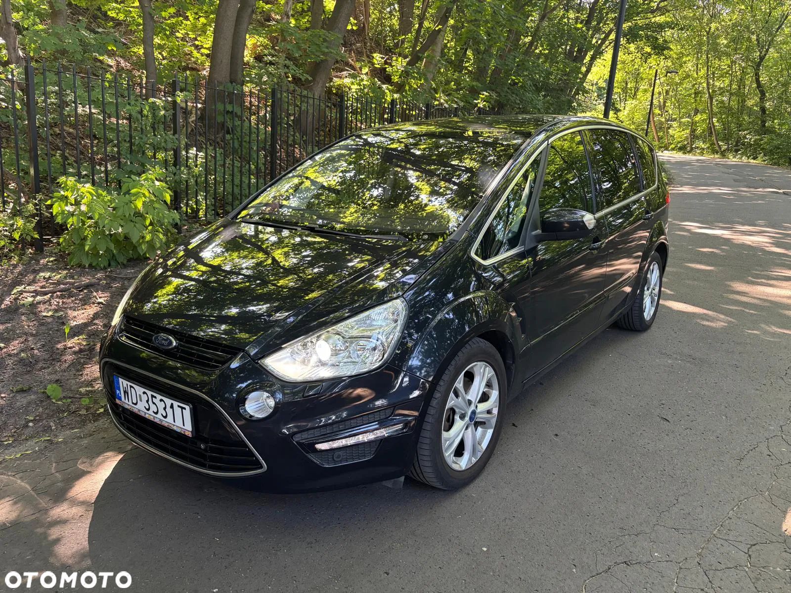 Ford S-Max 2.0 TDCi DPF Titanium - 1