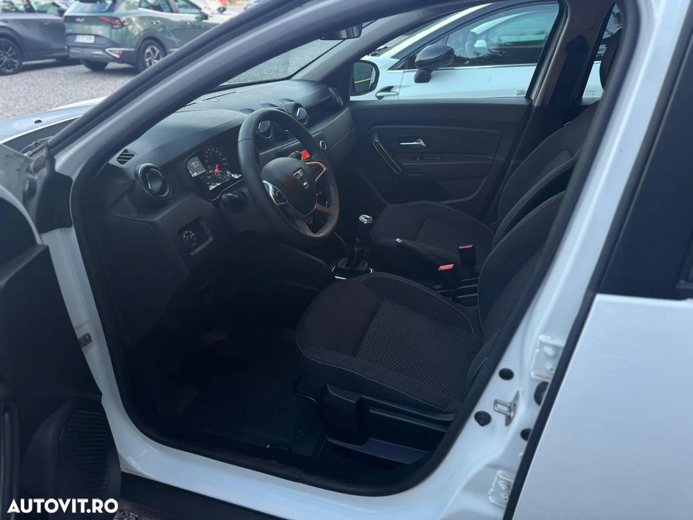 Dacia Duster 1.5 Blue dCi 4WD Comfort - 12