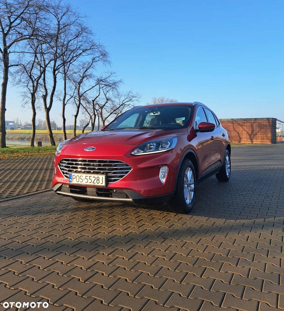 Ford Kuga 2.5 FHEV FWD Titanium - 1