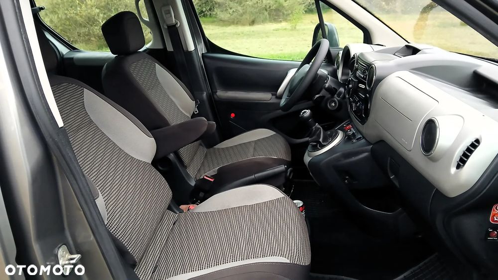 Peugeot Partner 110 Premium - 18
