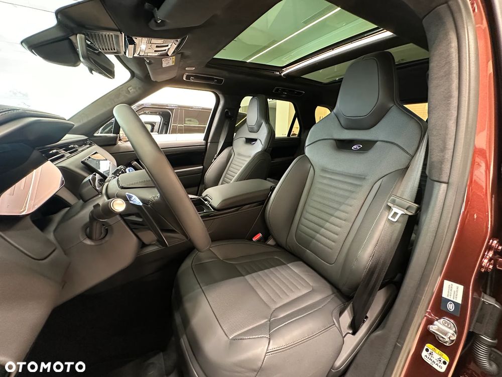 Land Rover Range Rover Sport - 25