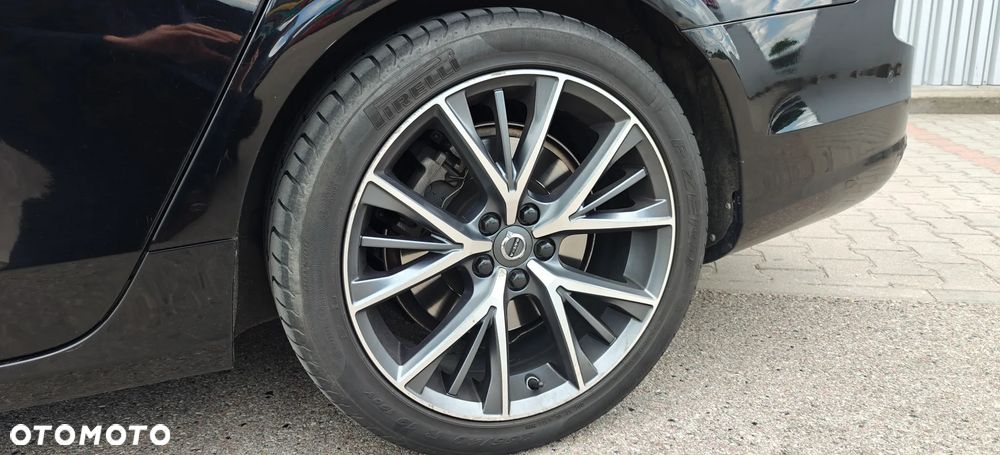Volvo S90 T6 AWD Momentum - 4