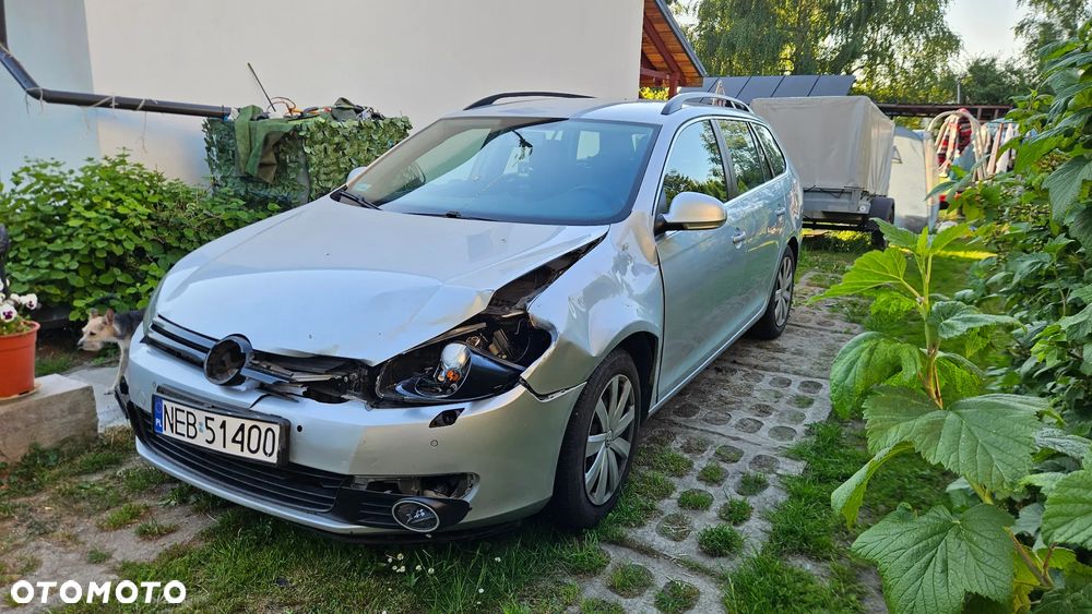 Volkswagen Golf 1.2 TSI Comfortline - 2