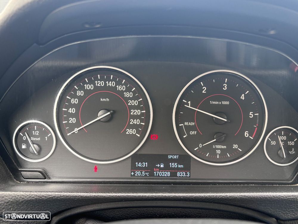 BMW 318 d Line Sport - 12