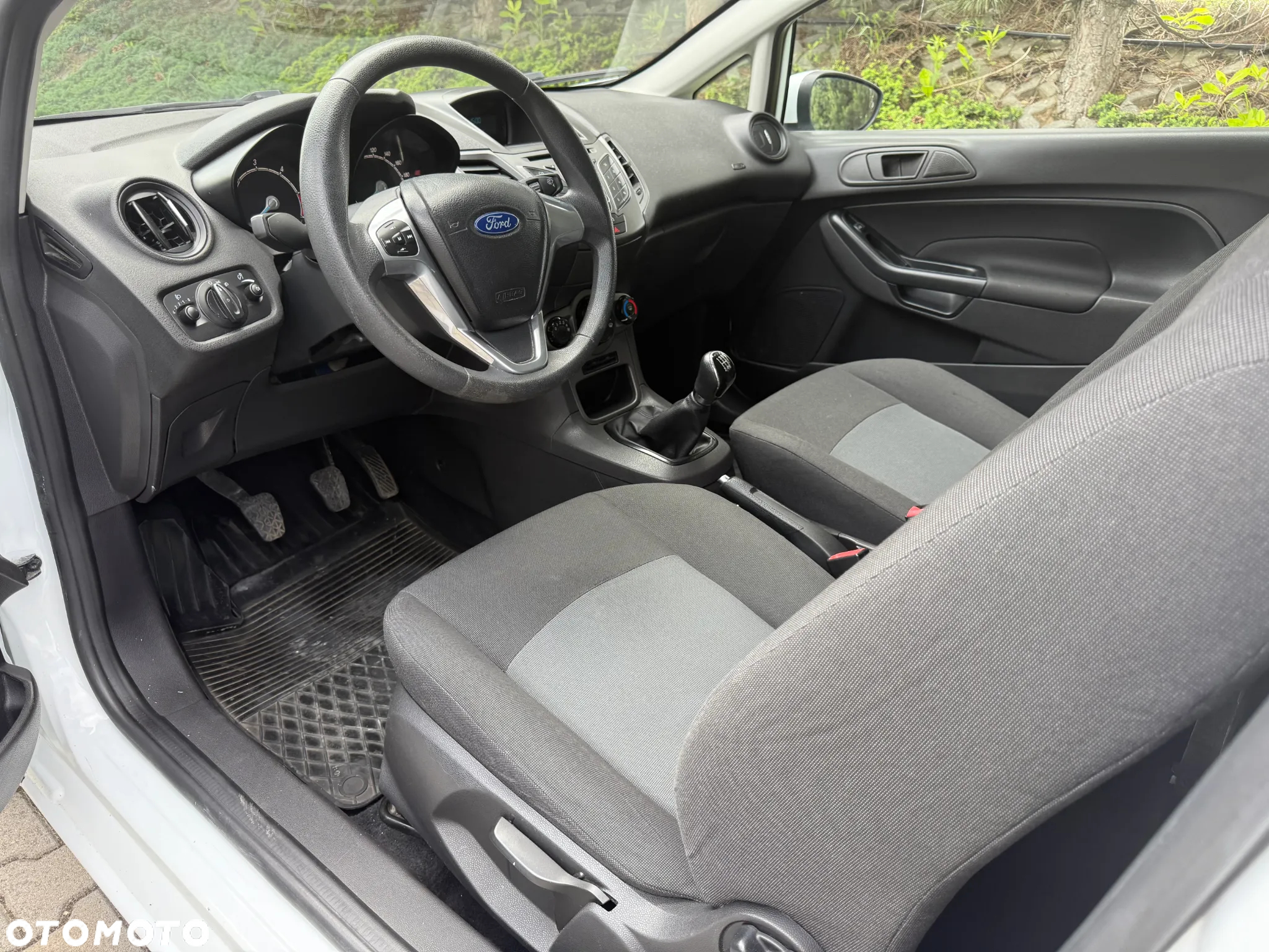Ford Fiesta - 7