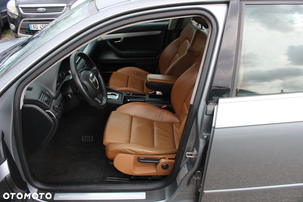 Audi A4 Avant - 14