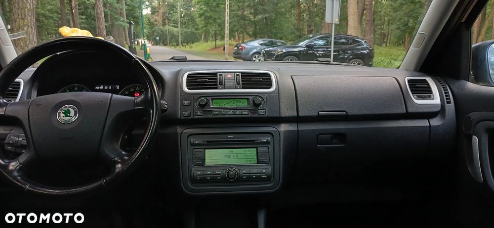 Skoda Roomster 1.6 16V Comfort PLUS EDITION - 12