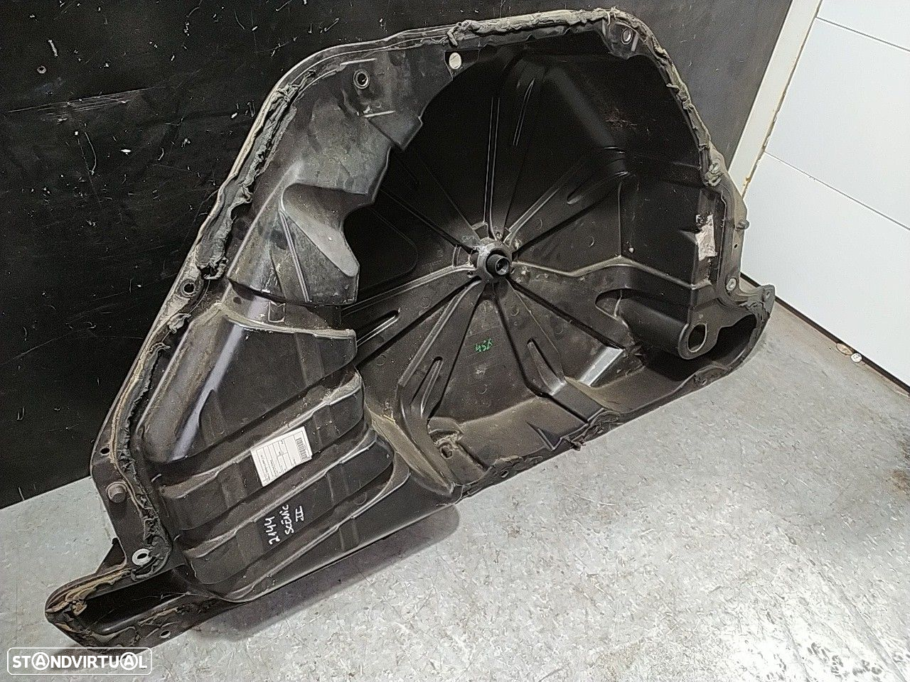 Bacia Da Mala Plastica Renault Scénic Ii (Jm0/1_) - 2