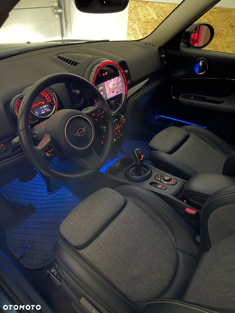 MINI Countryman Cooper Classic Trim - 18