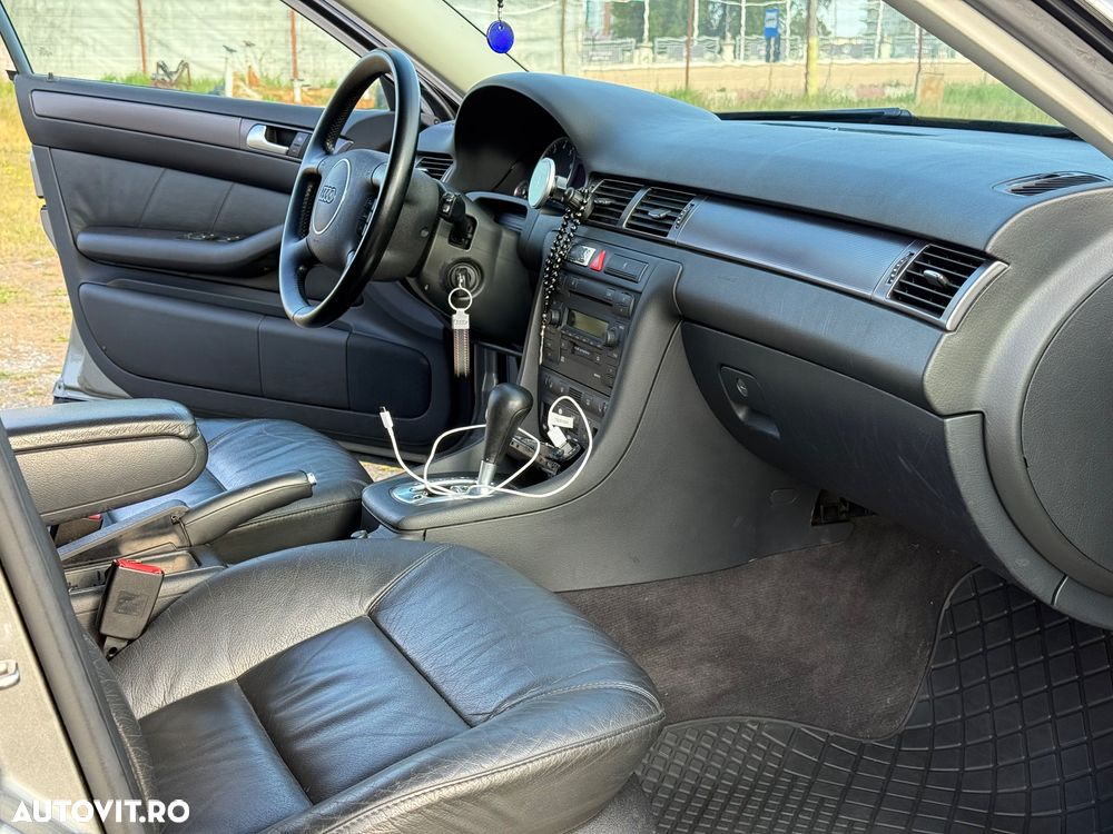 Audi A6 - 12