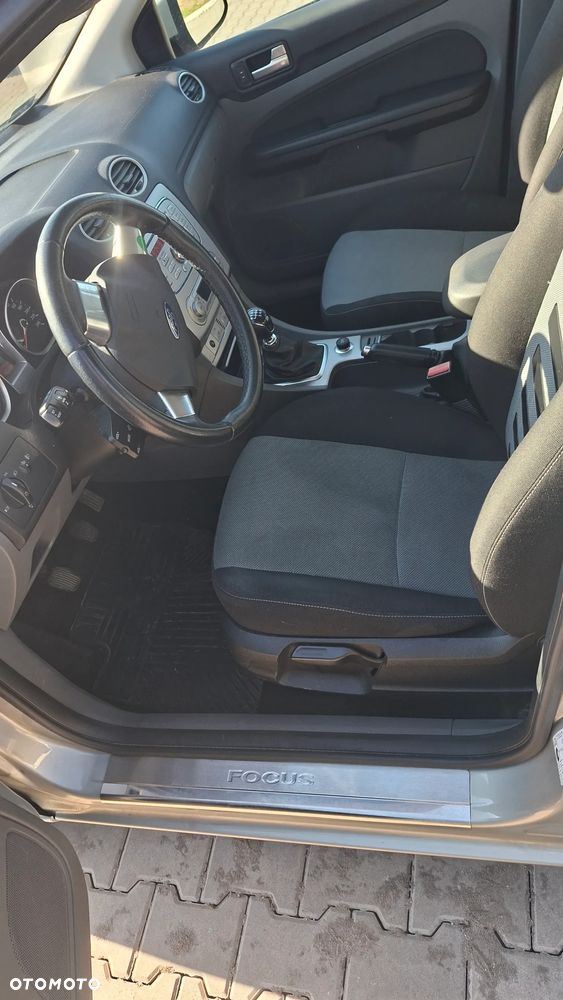 Ford Focus 2.0 TDCi FX Gold / Gold X DPF - 16