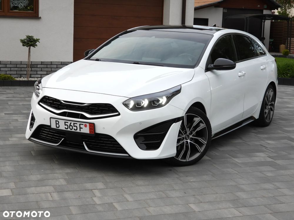 Kia ProCeed 1.5 T-GDI DCT7 OPF GT LINE - 14