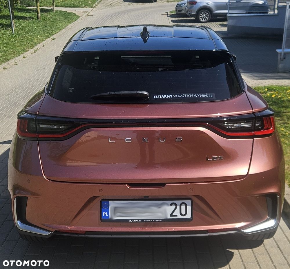Lexus LBX 1.5 Hybrid Cool - 6