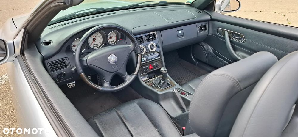 Mercedes-Benz SLK 320 - 15