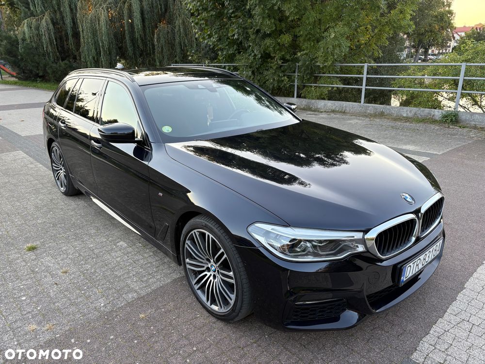 BMW Seria 5 520d xDrive Touring M Sport Edition - 31