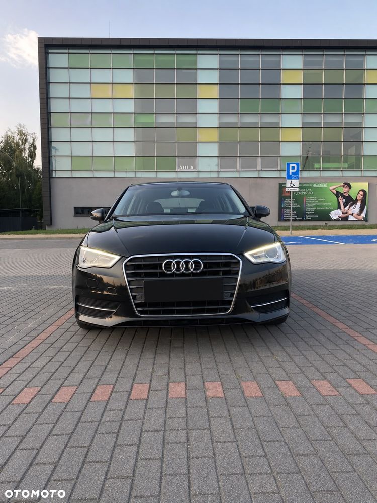 Audi A3 Sportback 2.0 TDI - 4