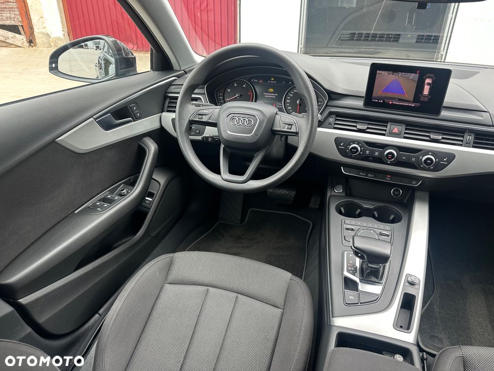 Audi A4 Avant - 33