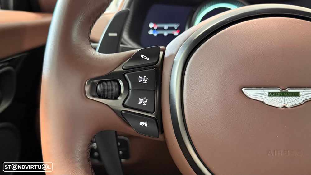 Aston Martin DB11 Coupé V8 Auto - 24
