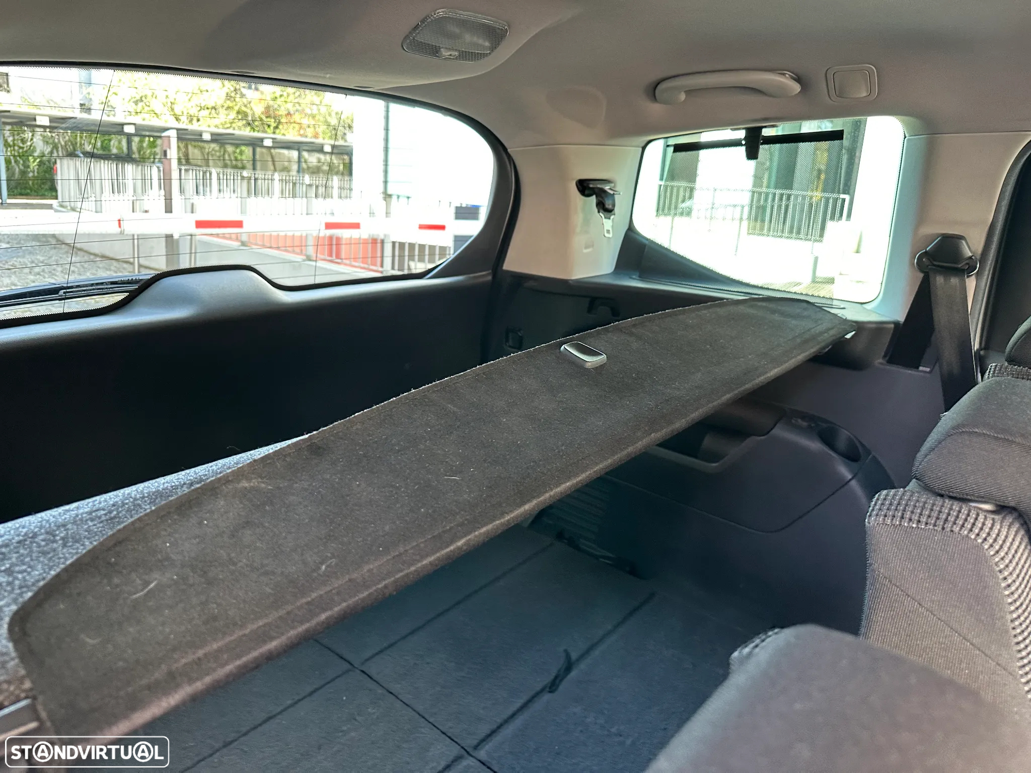 Peugeot 5008 1.6 HDi Executive - 29