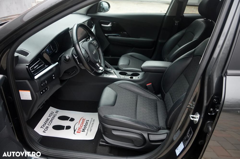 Kia Niro 1.6 GDI PHEV 2WD OPF Aut. Edition 7 - 25