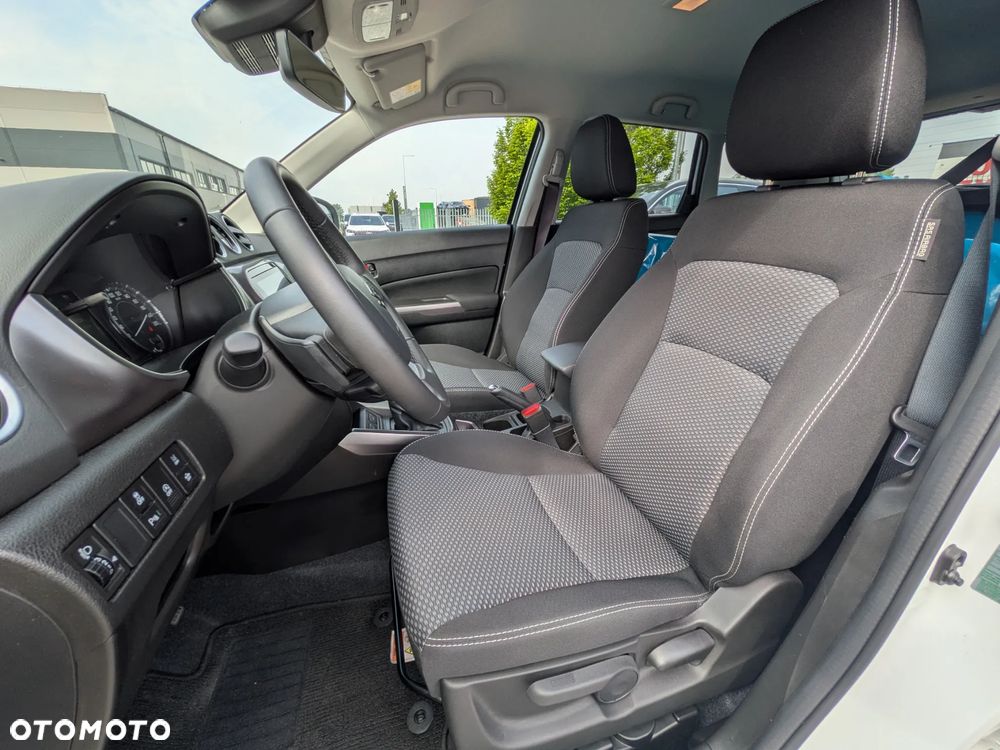 Suzuki Vitara 1.4 Boosterjet mHEV Premium Plus 2WD - 11