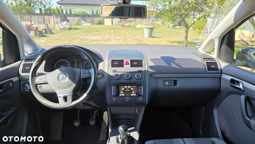 Volkswagen Touran 1.4 TSI Highline Perfectline - 15