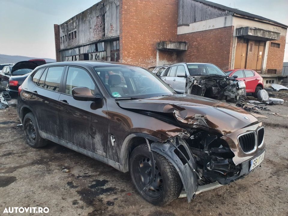 usa portiera fata spate motoras macara geam geamuri laterale BMW x1  motor 2.0 benzina dezmembrez - 2