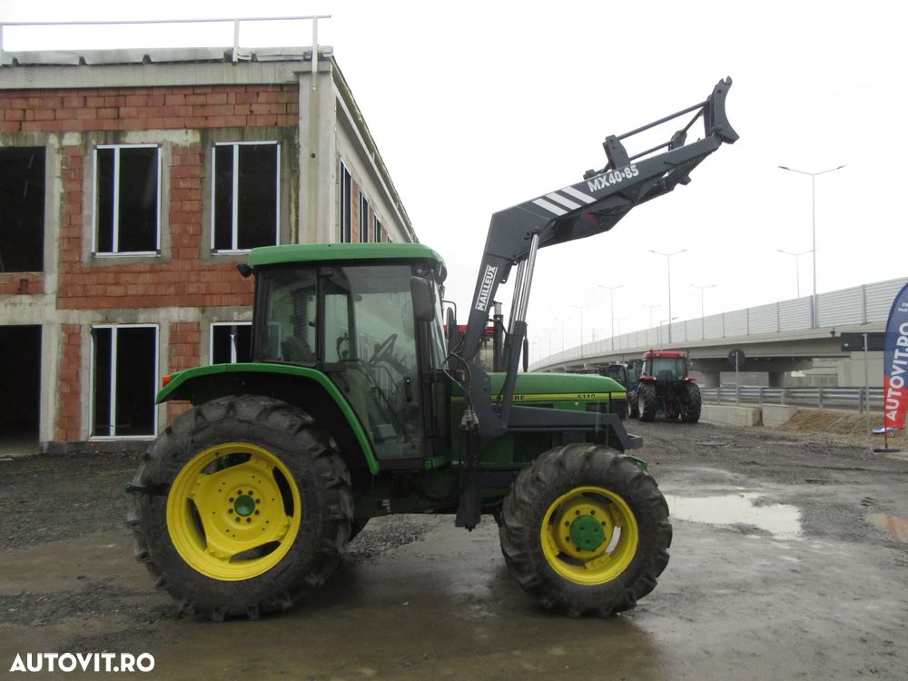 John Deere 6110 - 5