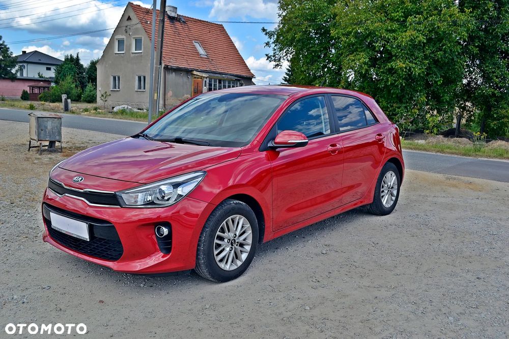 Kia Rio - 2