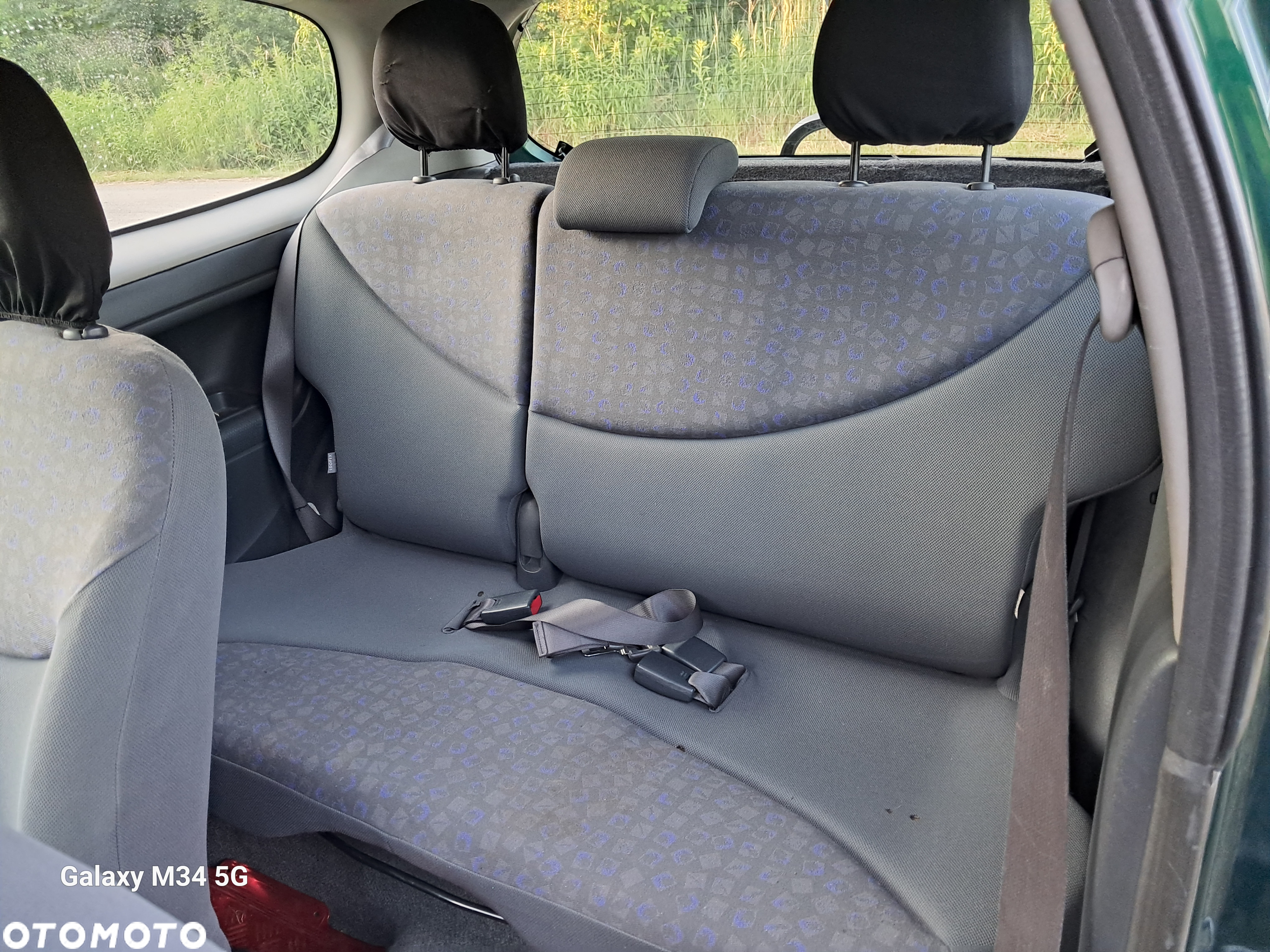 Toyota Yaris 1.0 Base - 15