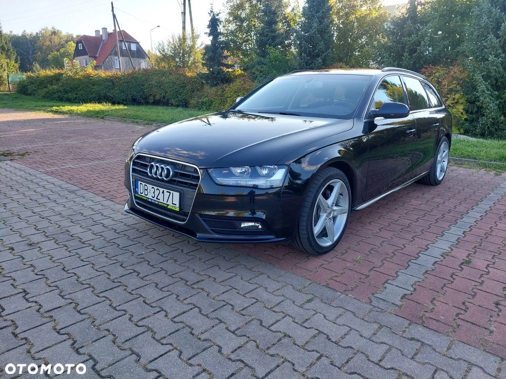 Audi A4 - 1