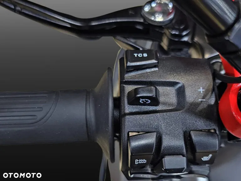 QJMOTOR 900 S - 23