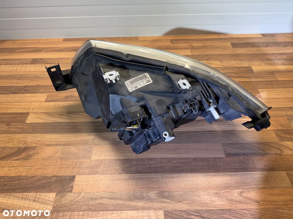 LAMPA PRAWA BMW E90 LIFT LCI EUROPA 89318921 - 9