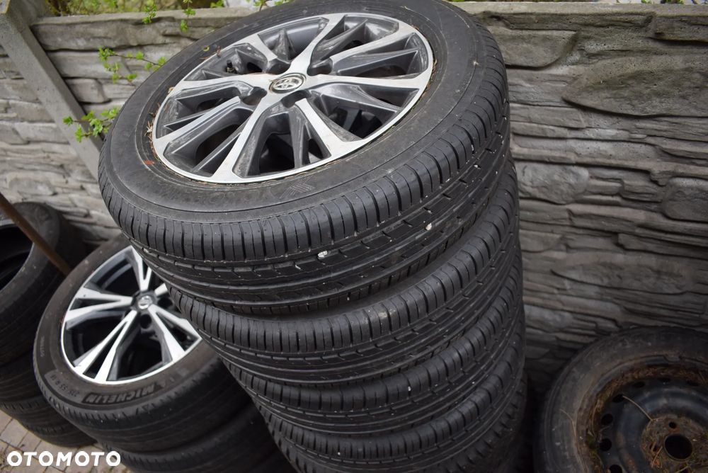 Toyota Yaris 1.5 20th Anniversary CVT - 40