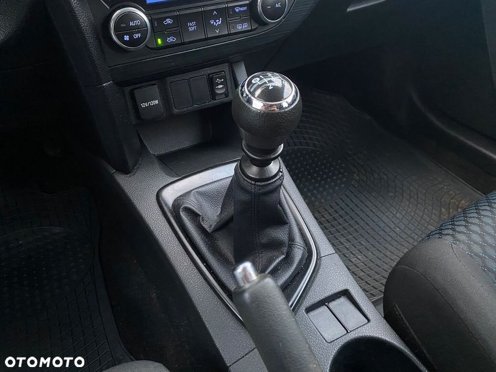 Toyota Auris 1.6 Active - 17